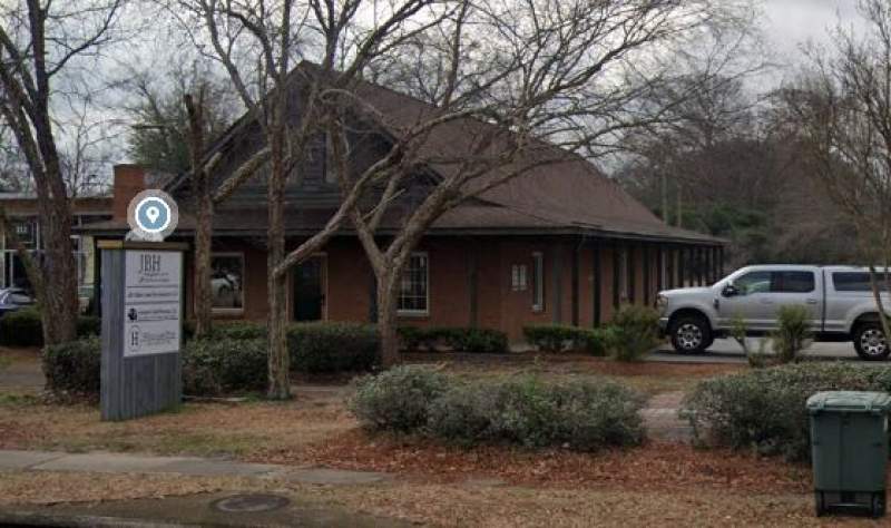 214 W. Liberty Commercial Office Image